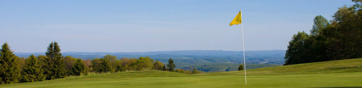 Historic-Summit-Inn-Resort-golf